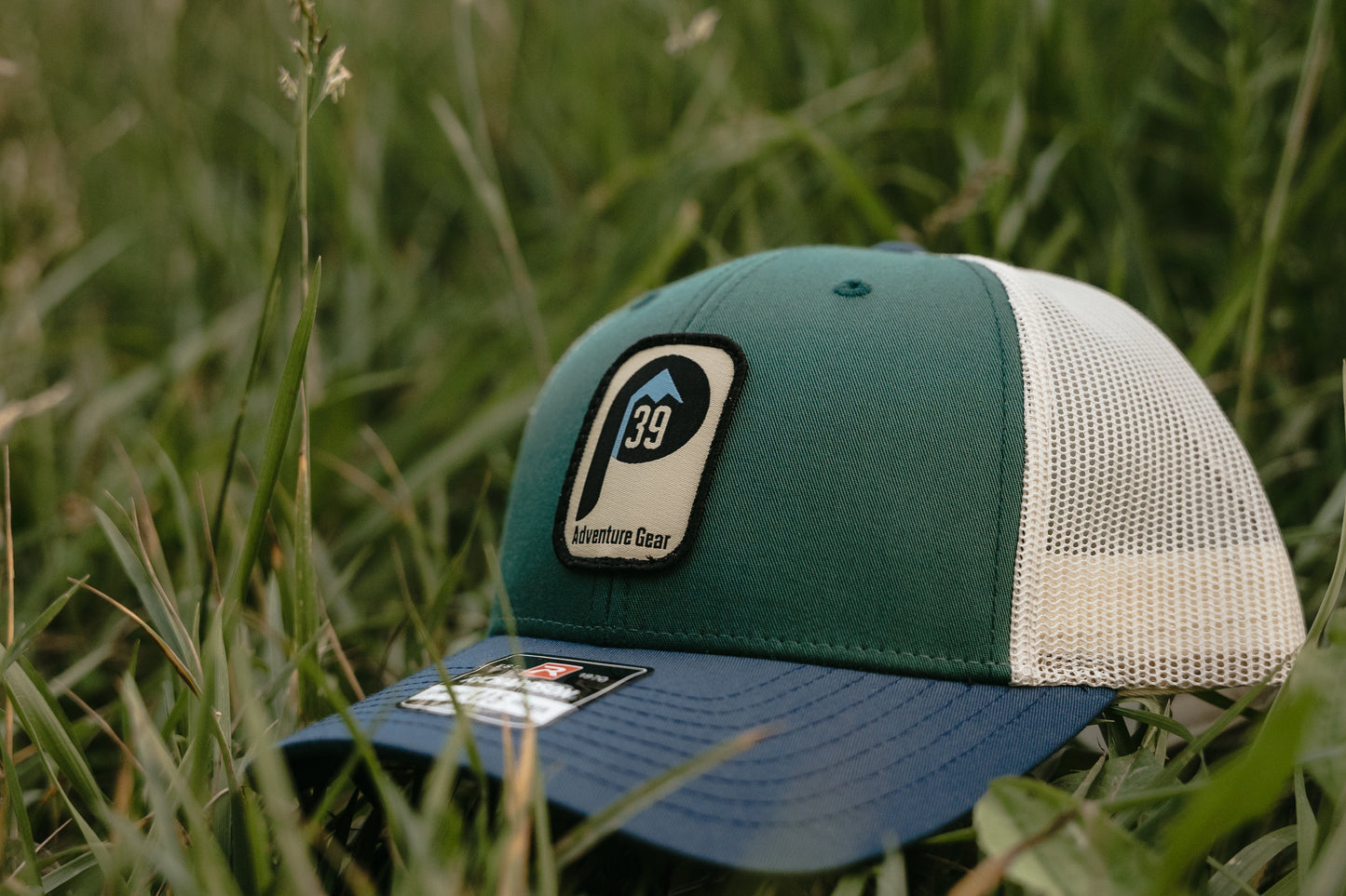 🎁 Low Profile Trucker Hats (100% off)